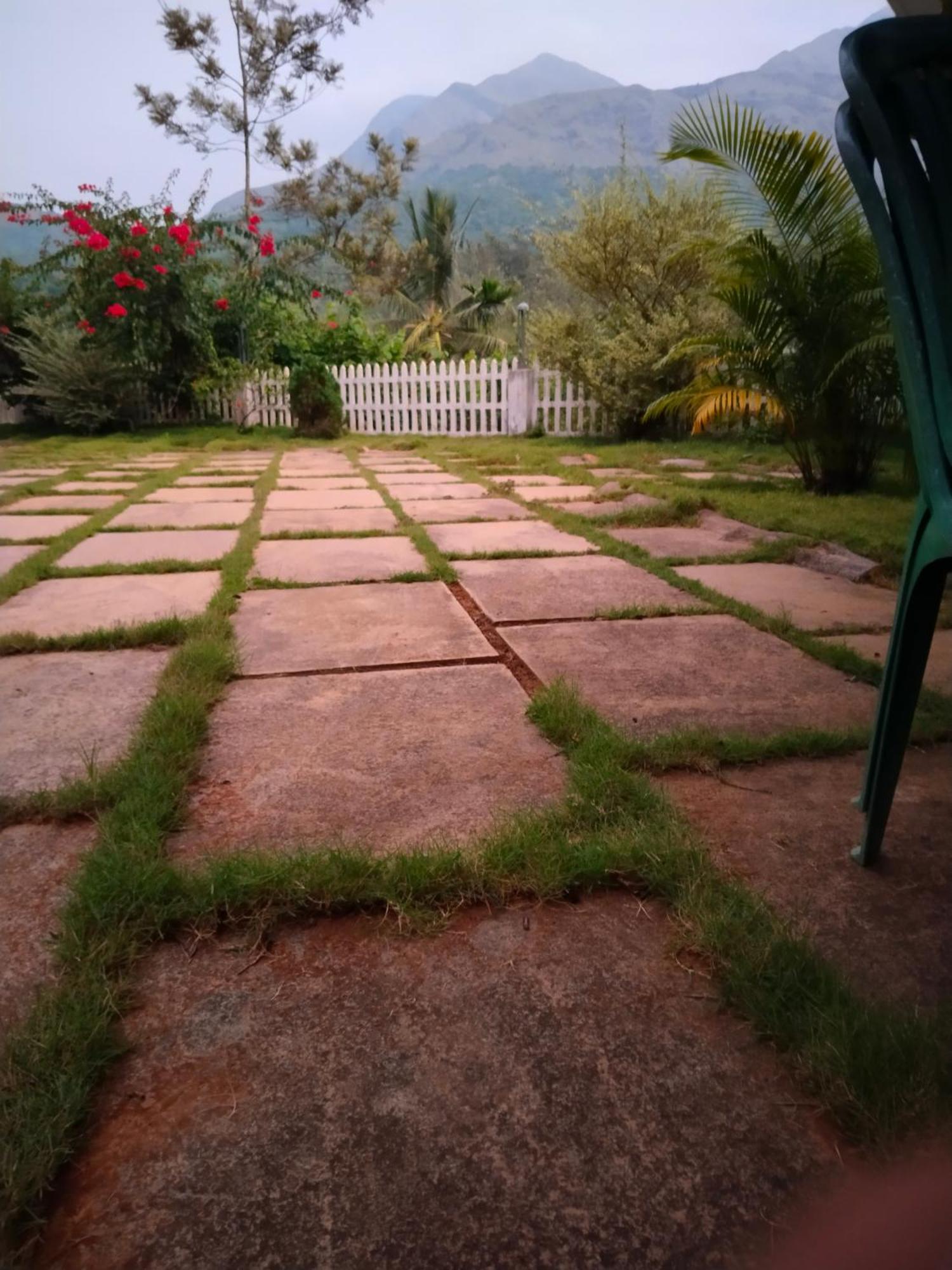 Padikkal Bungalow ビサーリー エクステリア 写真